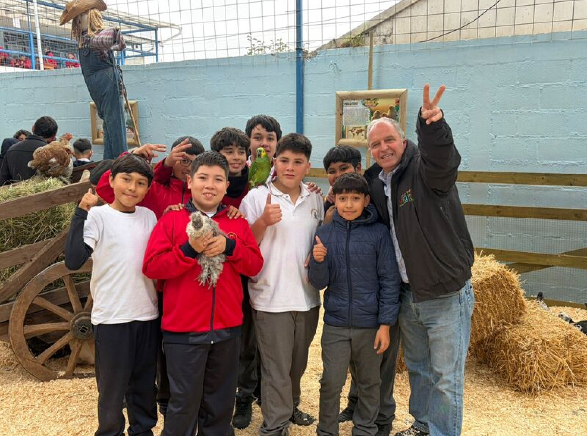 LA BABY GRANJA LLEGÓ PARA CELEBRAR EL DÍA DEL ALUMNO