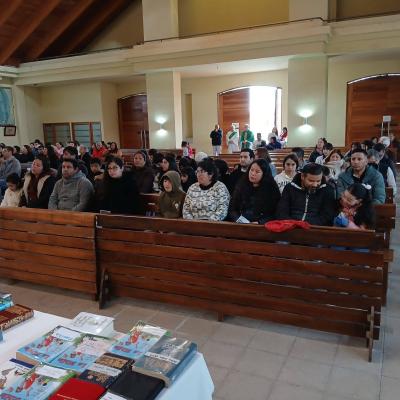 Mes De La Biblia 42