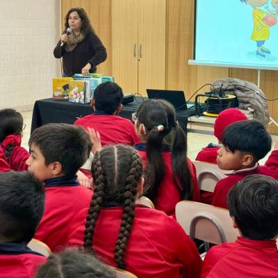 Charla Paz Corral Escritora 2 Charla Paz Corral Escritora 2