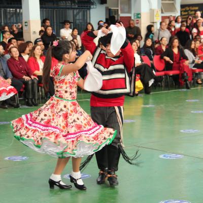 Presentacion Cueca 2 Ciclo 17
